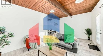 Residential - Single Family Home - Calgary, Canada - Canada