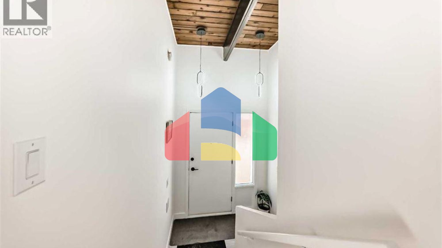 Residential - Single Family Home - Calgary, Canada - Canada