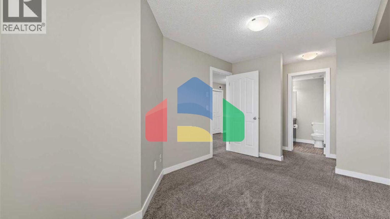 Residential - Condo/Apartment - Calgary, Canada - Canada