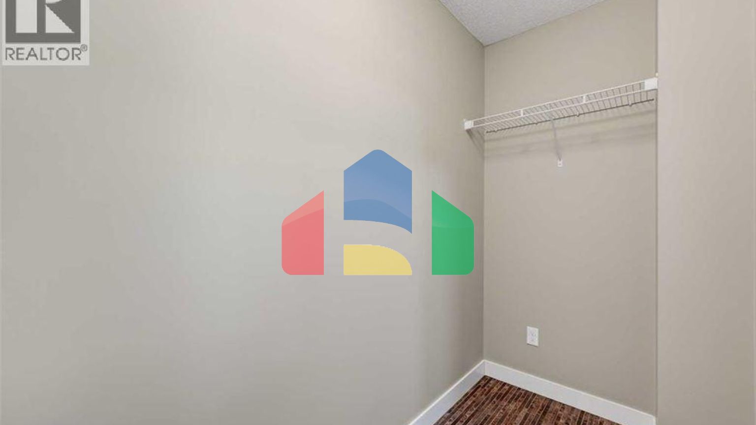 Residential - Condo/Apartment - Calgary, Canada - Canada