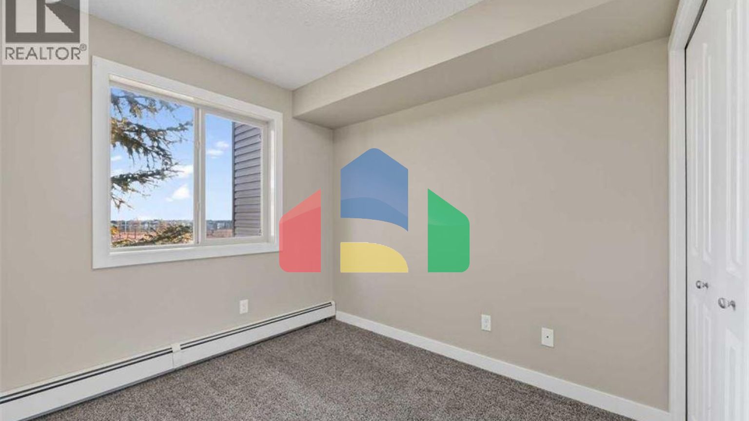 Residential - Condo/Apartment - Calgary, Canada - Canada