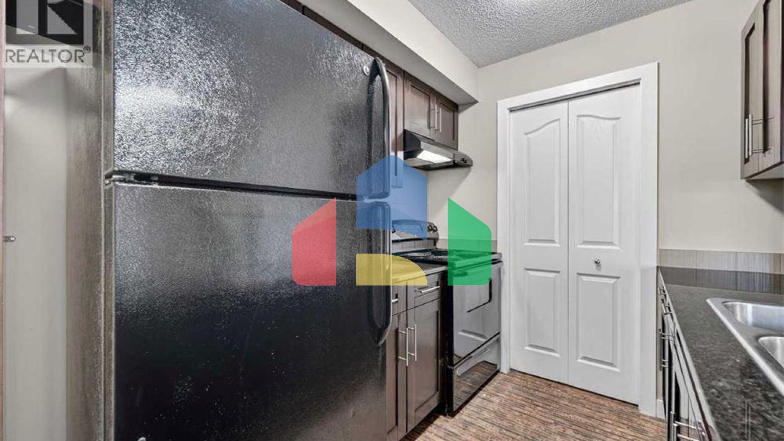 Residential - Condo/Apartment - Calgary, Canada - Canada