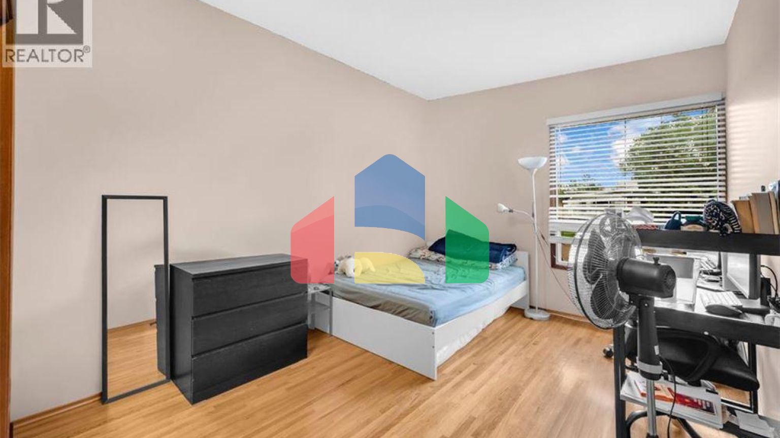 Residential - Multi-Family - Calgary, Canada - Canada