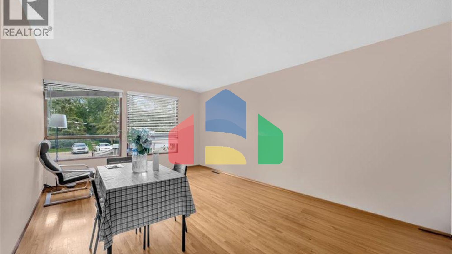 Residential - Multi-Family - Calgary, Canada - Canada