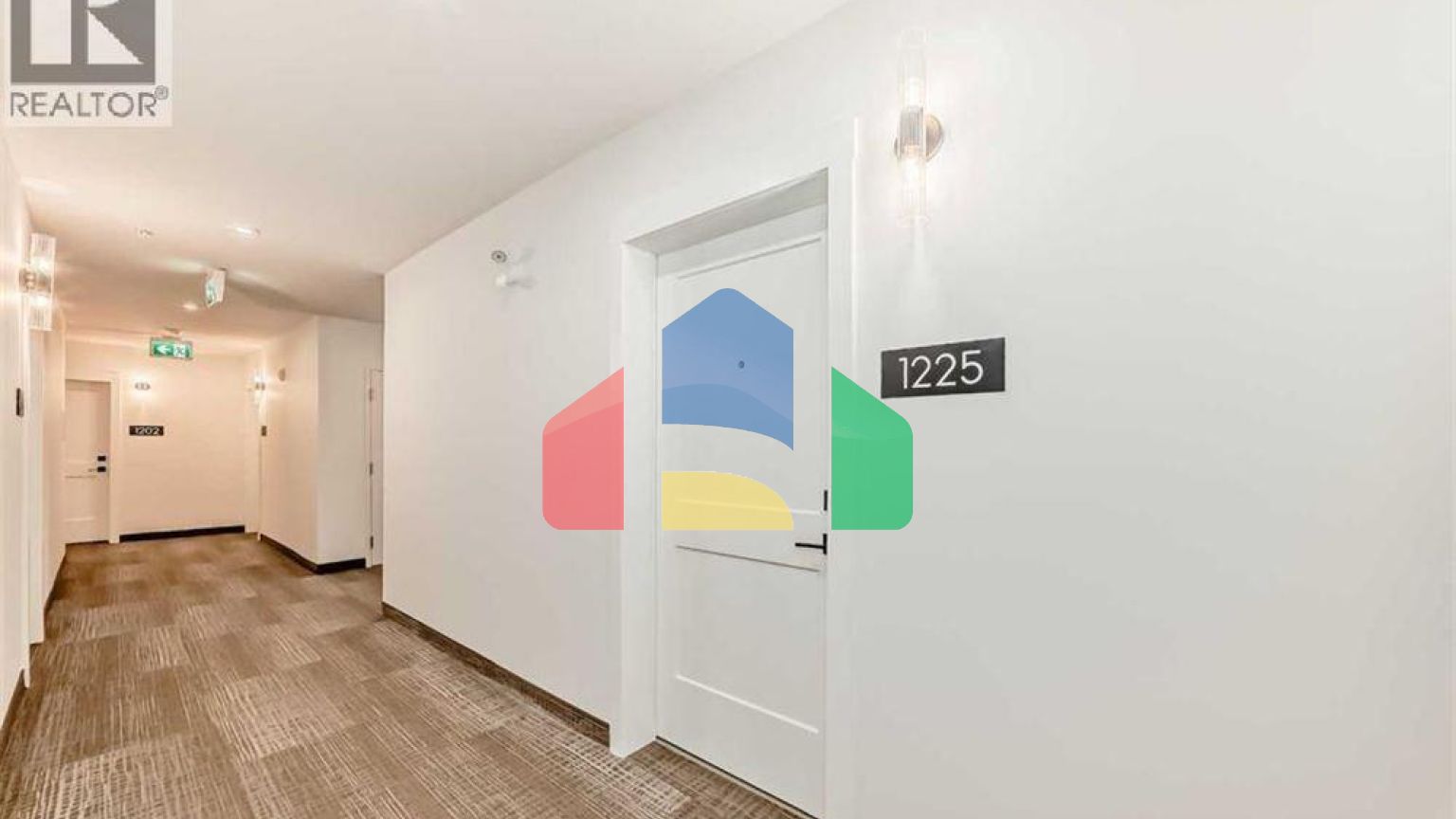 Residential - Single Family Home - Calgary, Canada - Canada