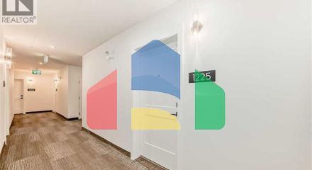 Residential - Single Family Home - Calgary, Canada - Canada