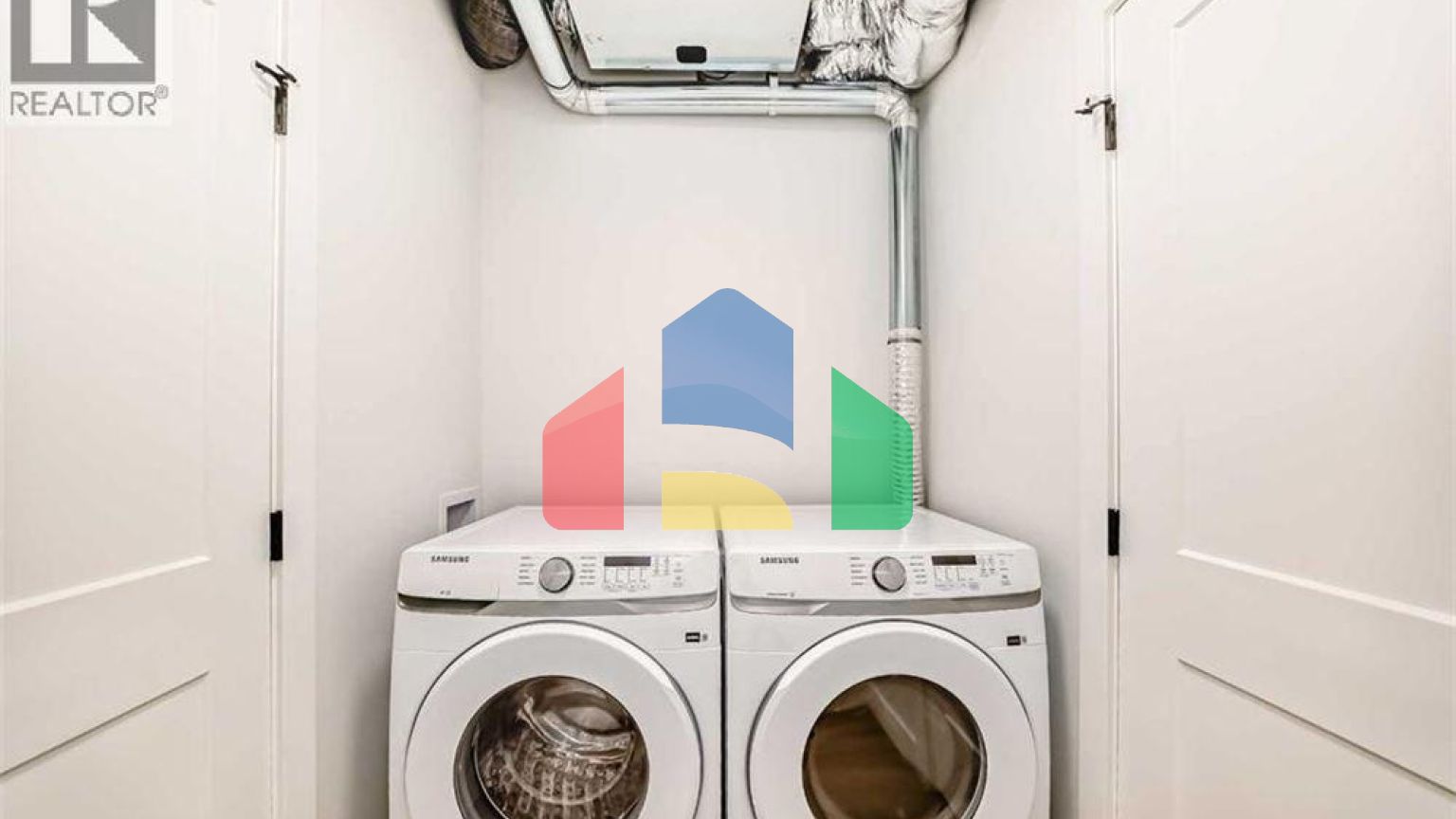 Residential - Single Family Home - Calgary, Canada - Canada