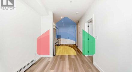 Residential - Single Family Home - Calgary, Canada - Canada