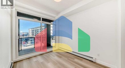 Residential - Single Family Home - Calgary, Canada - Canada