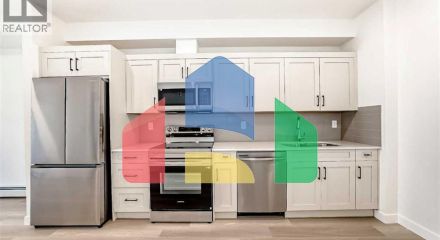 Residential - Single Family Home - Calgary, Canada - Canada