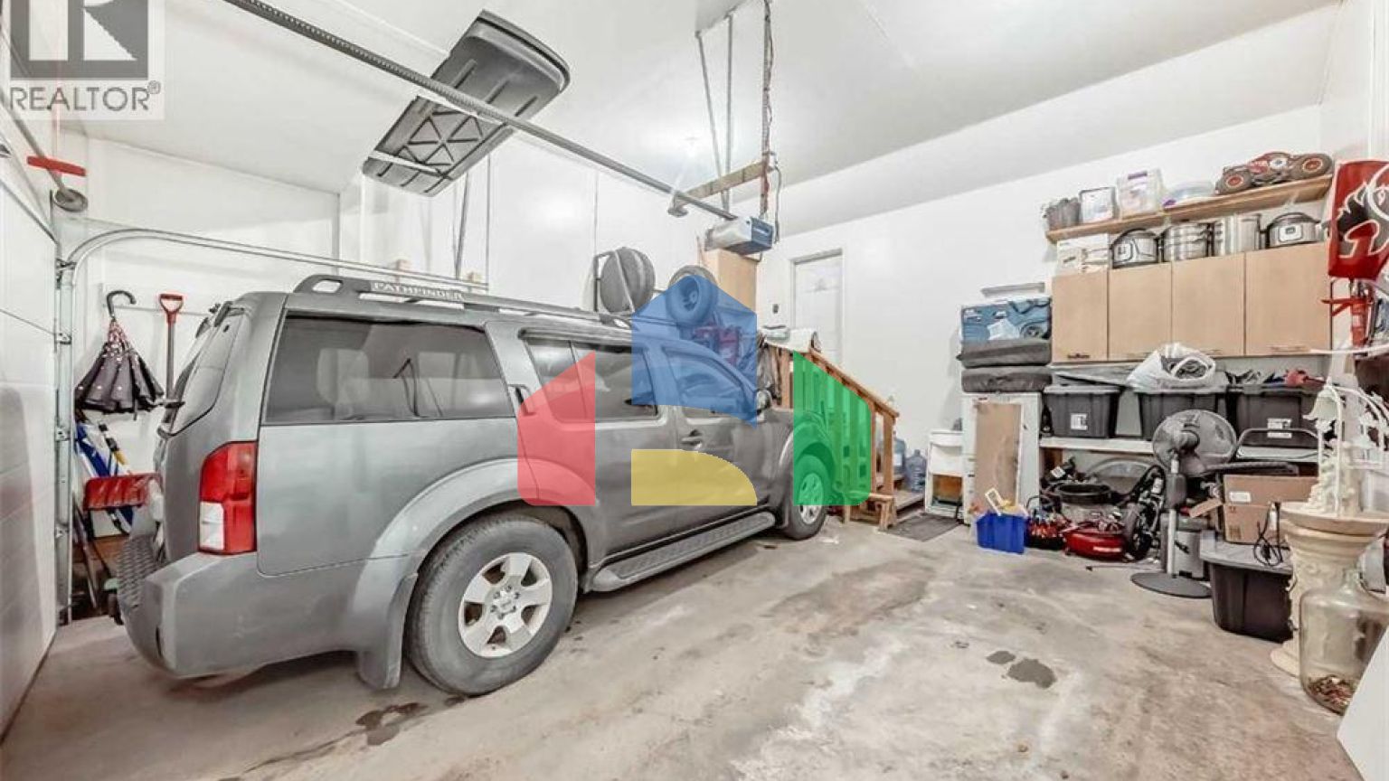 Residential - Single Family Home - Calgary, Canada - Canada