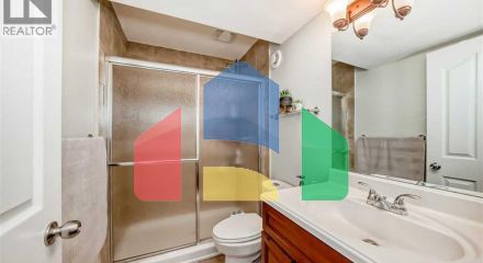 Residential - Single Family Home - Calgary, Canada - Canada