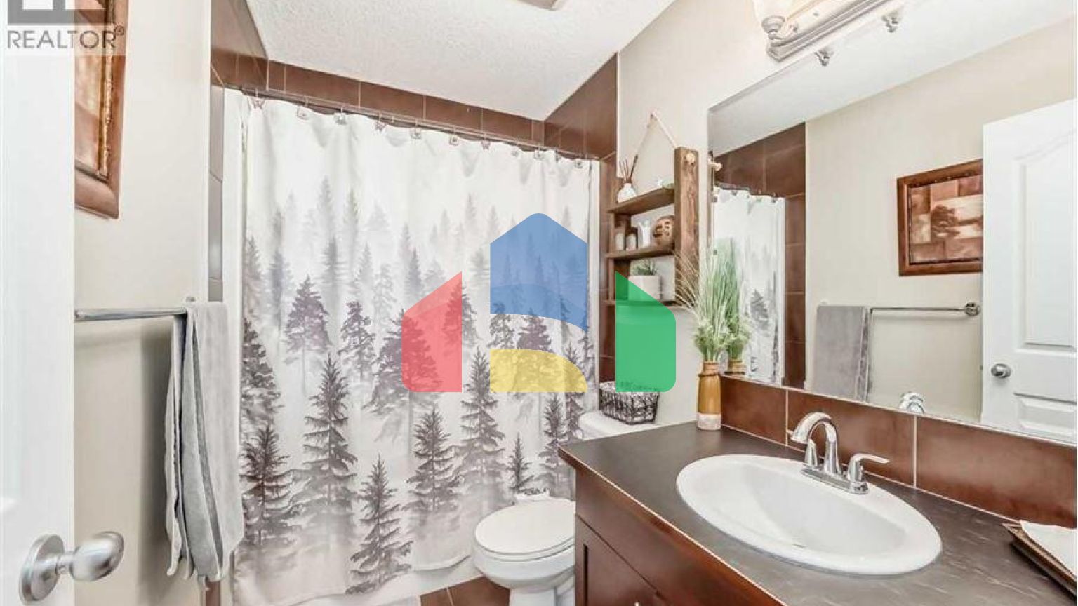 Residential - Single Family Home - Calgary, Canada - Canada