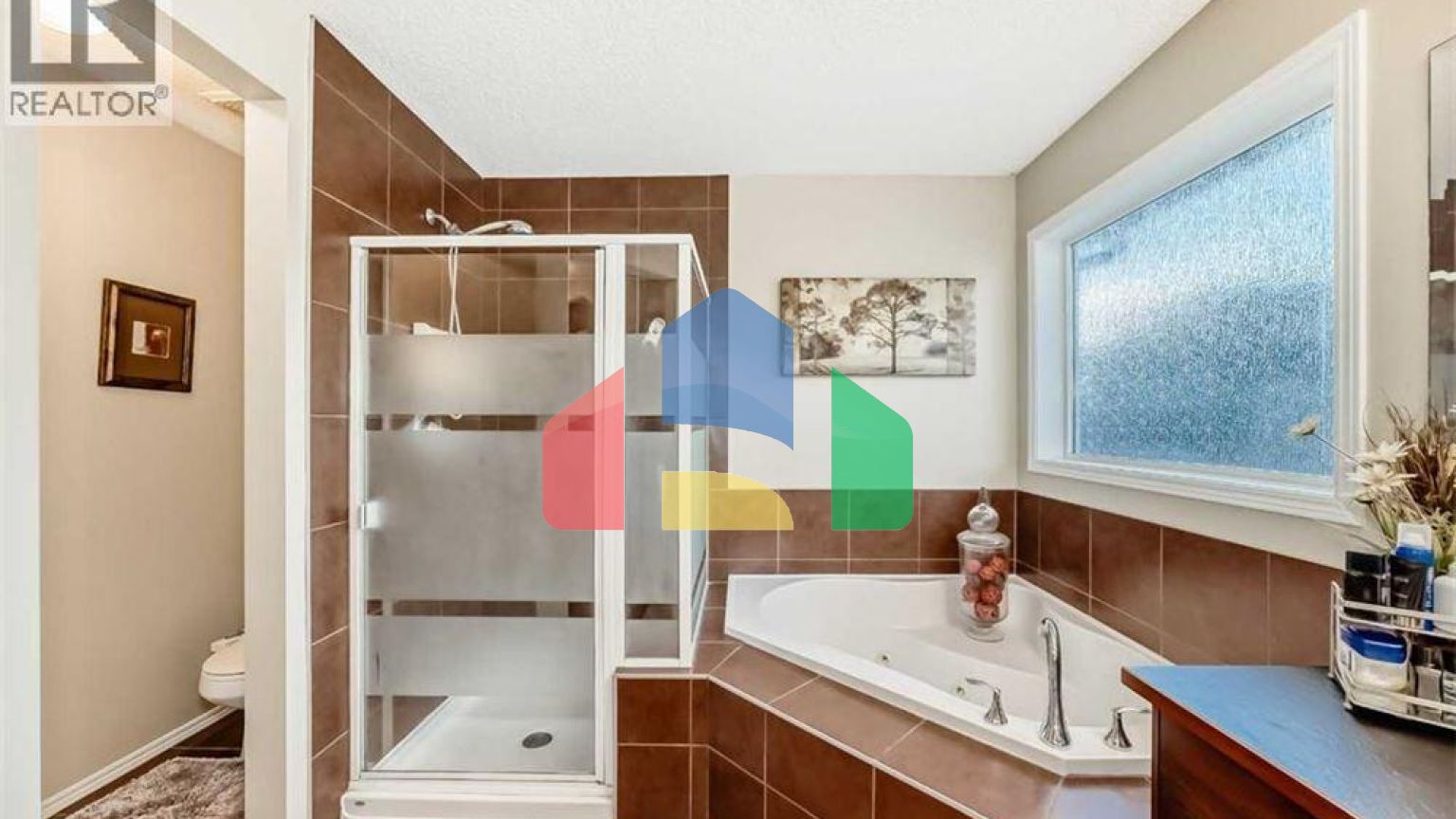 Residential - Single Family Home - Calgary, Canada - Canada