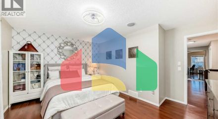 Residential - Single Family Home - Calgary, Canada - Canada