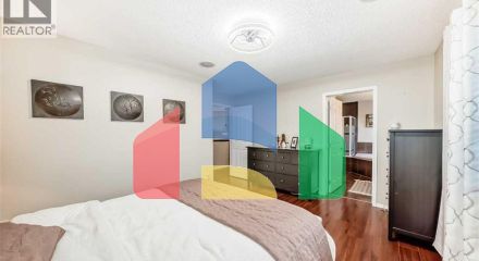 Residential - Single Family Home - Calgary, Canada - Canada