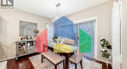 Residential - Single Family Home - Calgary, Canada - Canada