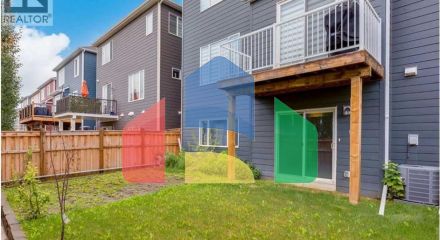 Residential - Single Family Home - Calgary, Canada - Canada
