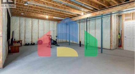 Residential - Single Family Home - Calgary, Canada - Canada