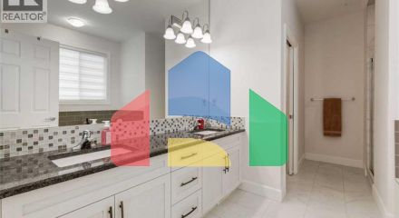 Residential - Single Family Home - Calgary, Canada - Canada