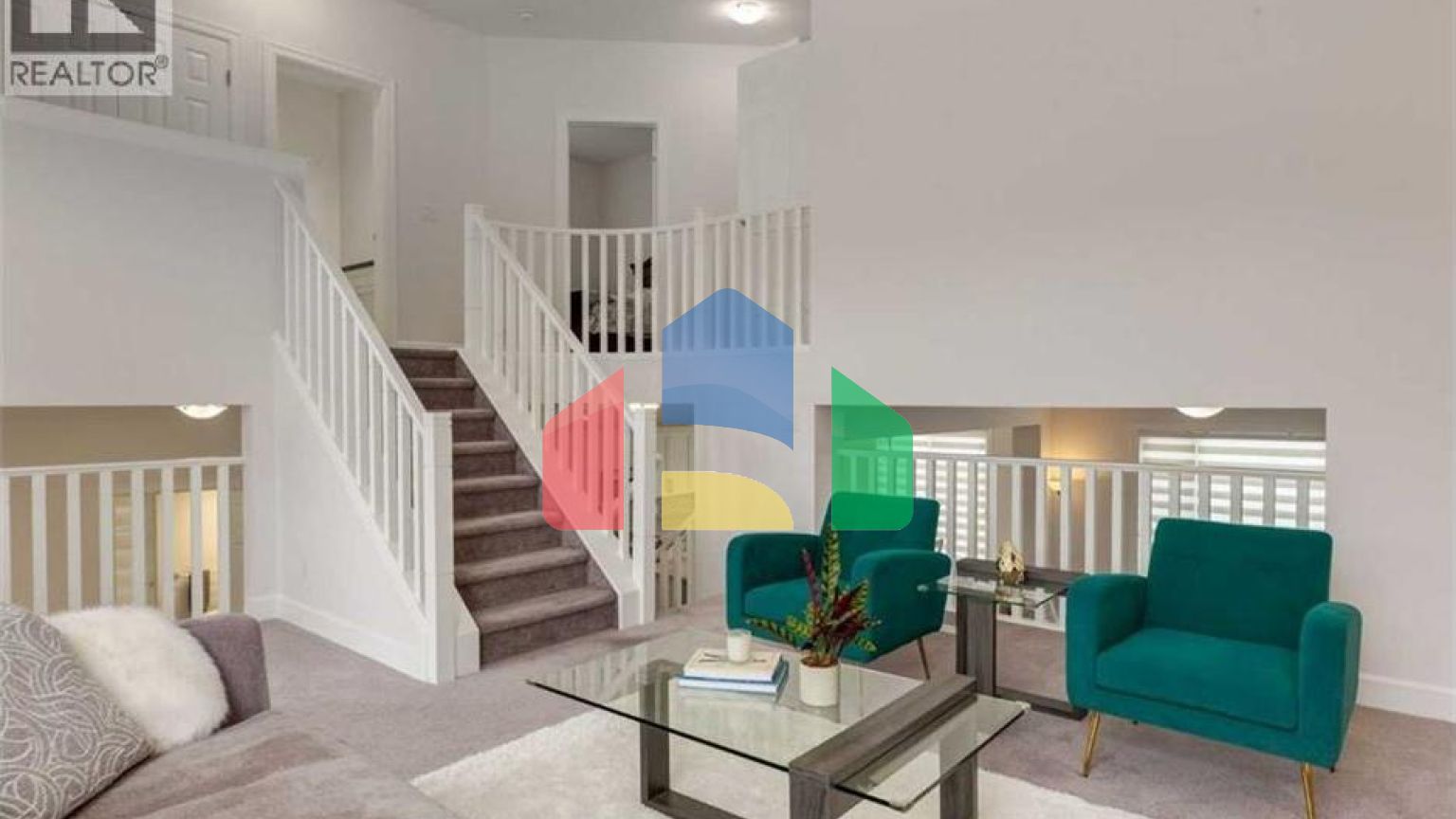 Residential - Single Family Home - Calgary, Canada - Canada