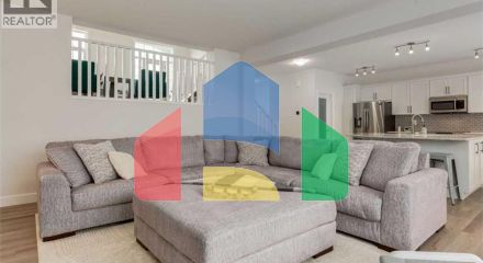 Residential - Single Family Home - Calgary, Canada - Canada