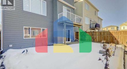 Residential - Single Family Home - Calgary, Canada - Canada