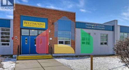 Residential - Single Family Home - Calgary, Canada - Canada