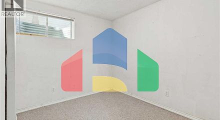 Residential - Single Family Home - Calgary, Canada - Canada