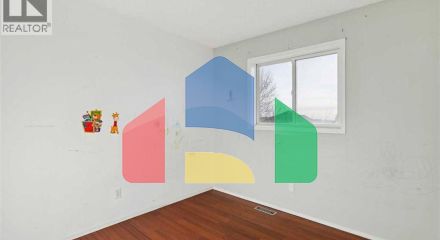 Residential - Single Family Home - Calgary, Canada - Canada