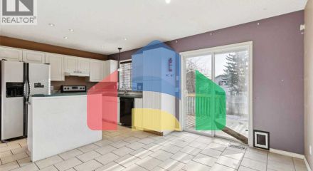 Residential - Single Family Home - Calgary, Canada - Canada