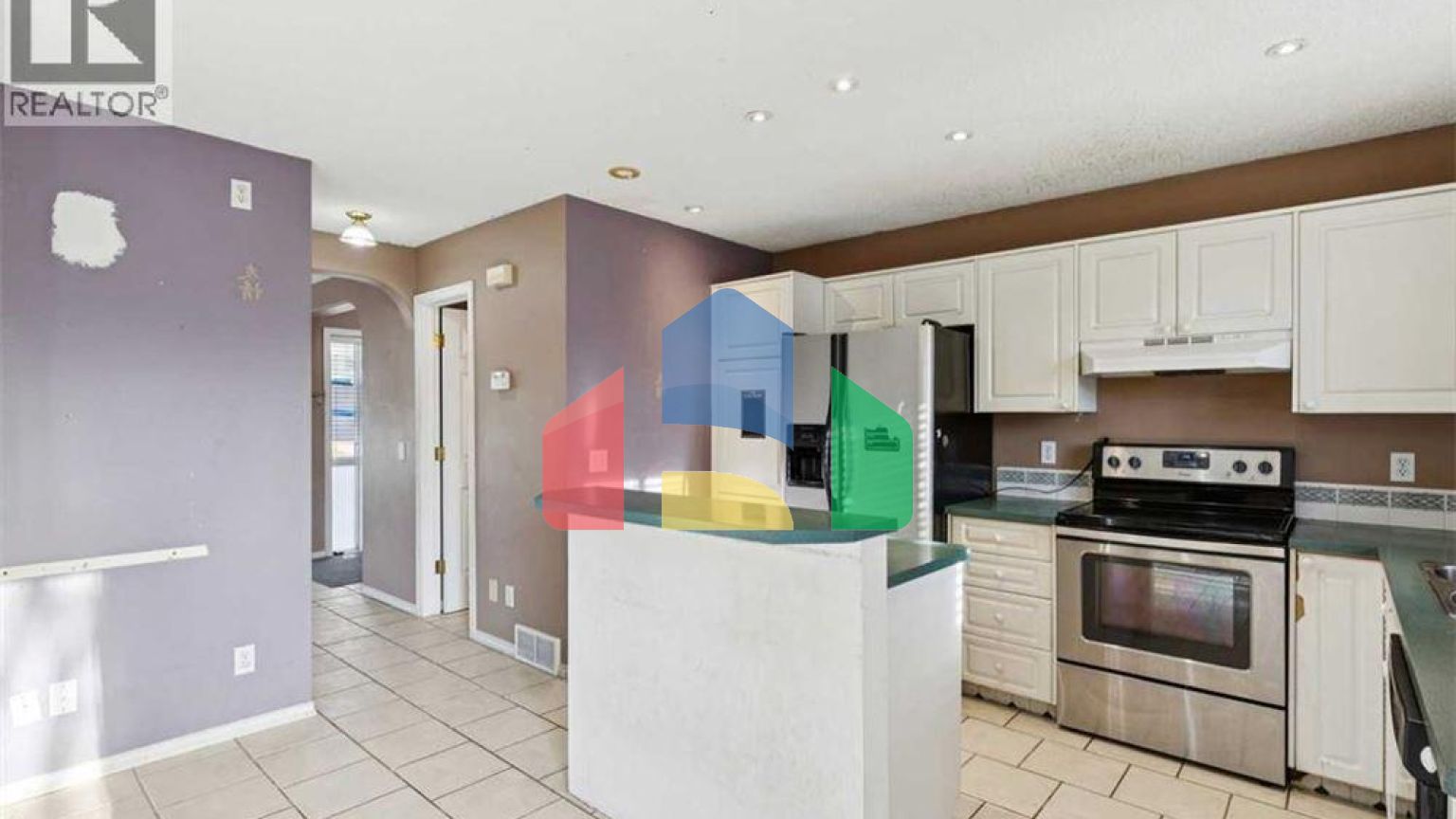 Residential - Single Family Home - Calgary, Canada - Canada