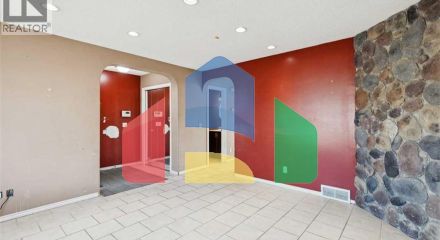 Residential - Single Family Home - Calgary, Canada - Canada