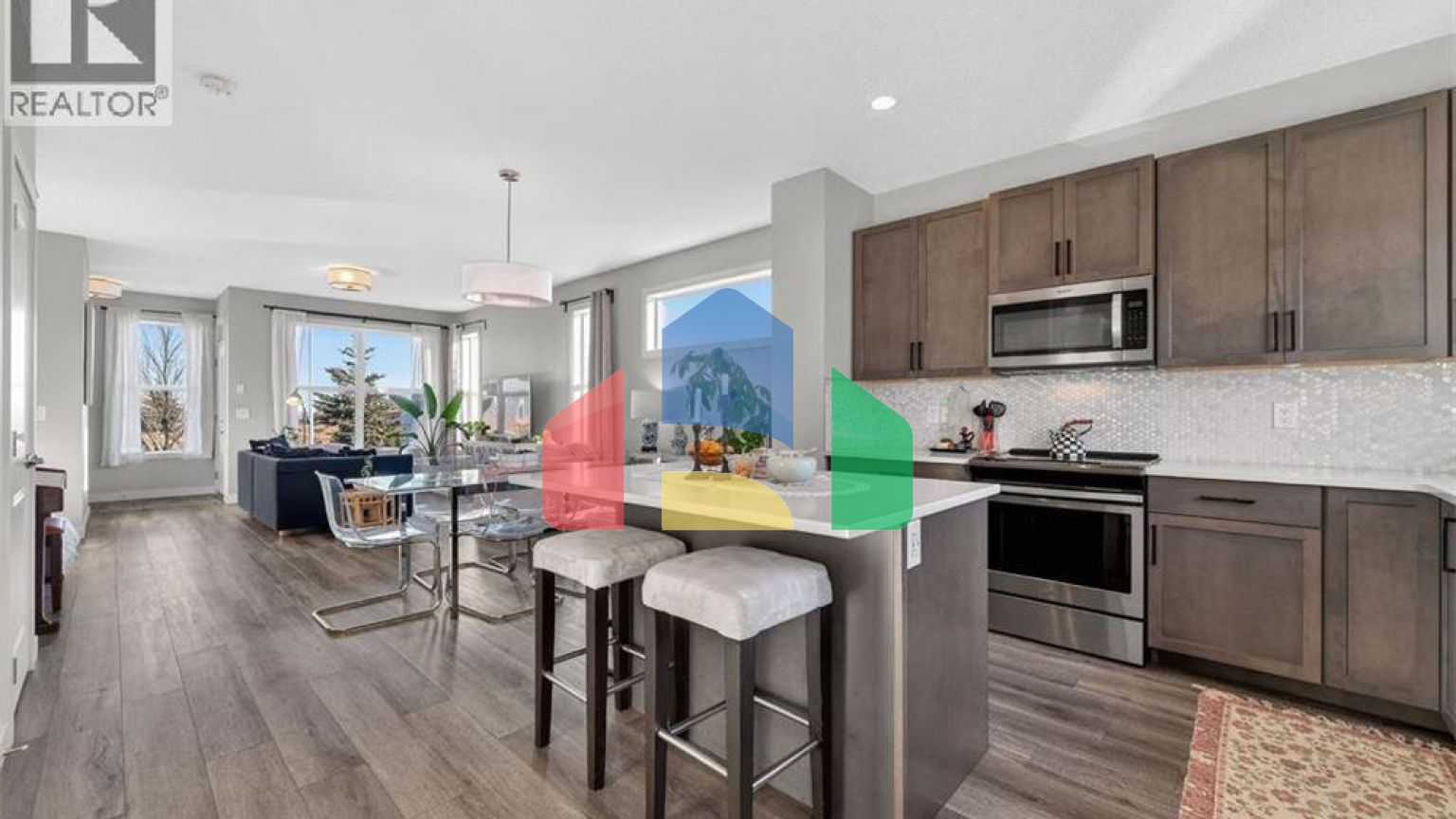 Residential - Single Family Home - Calgary, Canada - Canada