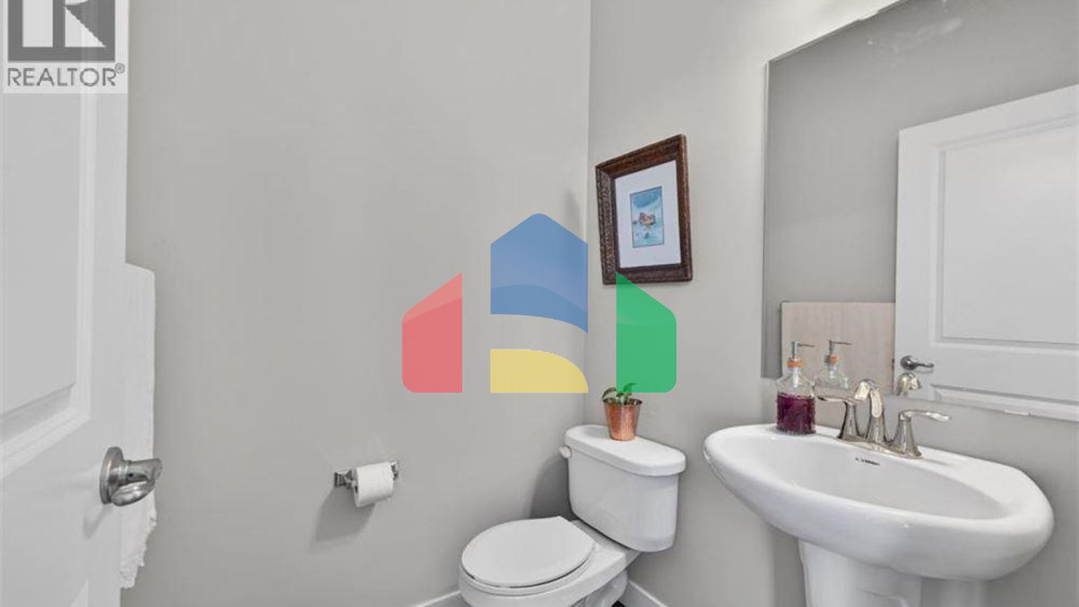 Residential - Single Family Home - Calgary, Canada - Canada