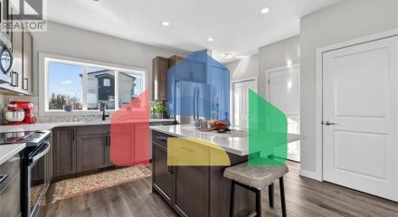 Residential - Single Family Home - Calgary, Canada - Canada