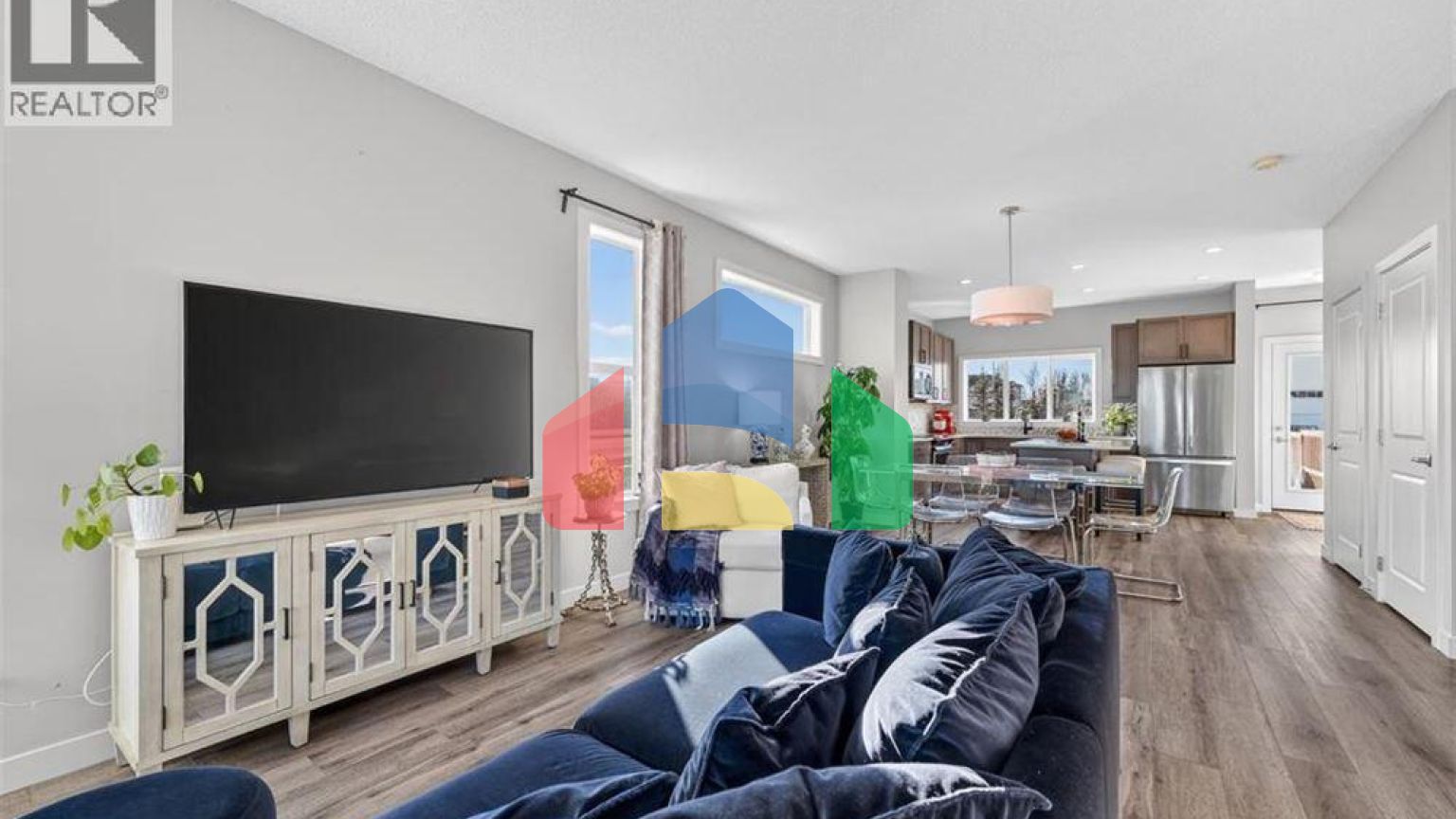 Residential - Single Family Home - Calgary, Canada - Canada