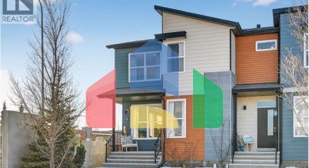 Residential - Single Family Home - Calgary, Canada - Canada