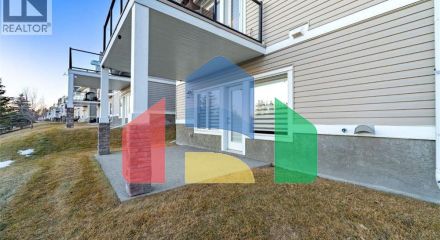 Residential - Single Family Home - Calgary, Canada - Canada