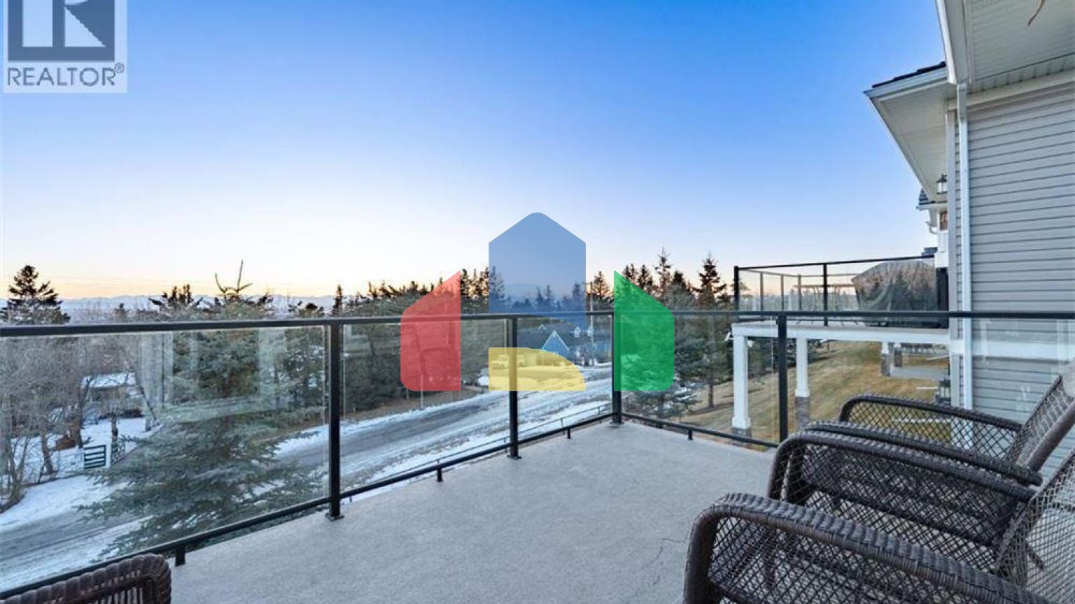 Residential - Single Family Home - Calgary, Canada - Canada