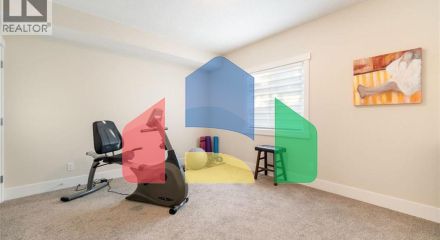 Residential - Single Family Home - Calgary, Canada - Canada