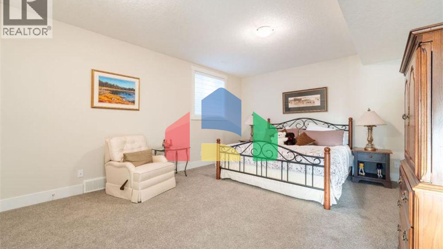 Residential - Single Family Home - Calgary, Canada - Canada