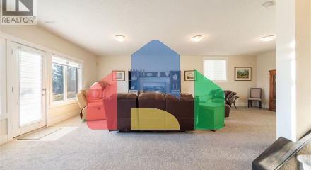 Residential - Single Family Home - Calgary, Canada - Canada