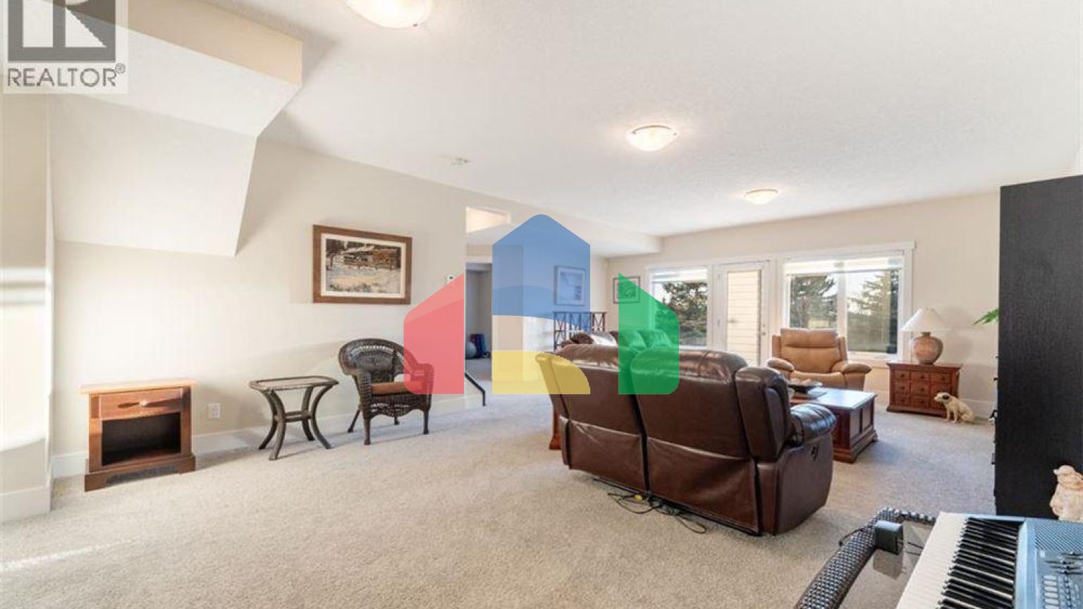 Residential - Single Family Home - Calgary, Canada - Canada