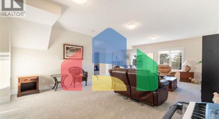 Residential - Single Family Home - Calgary, Canada - Canada