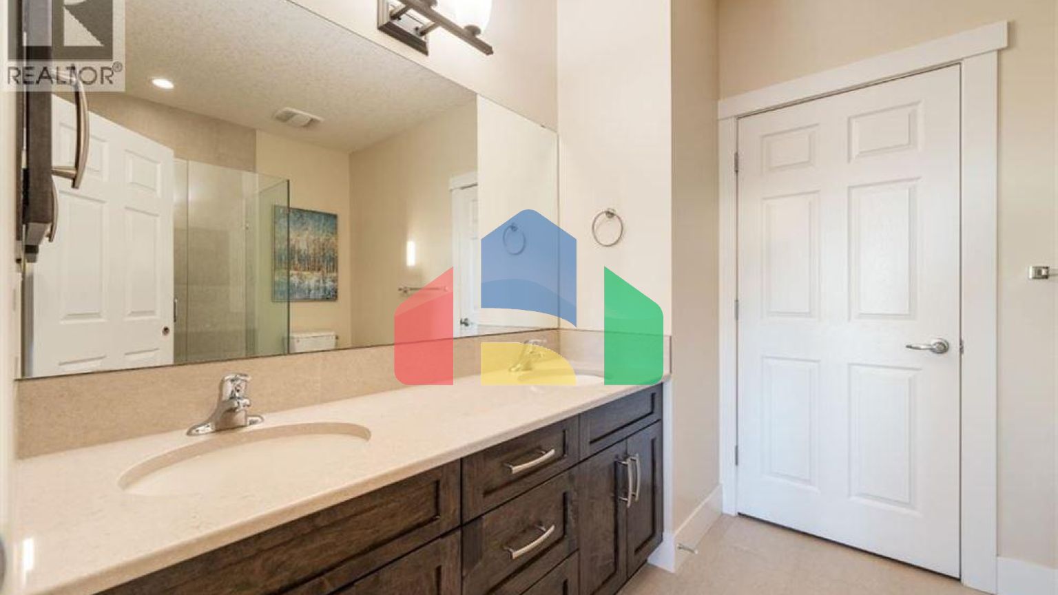 Residential - Single Family Home - Calgary, Canada - Canada