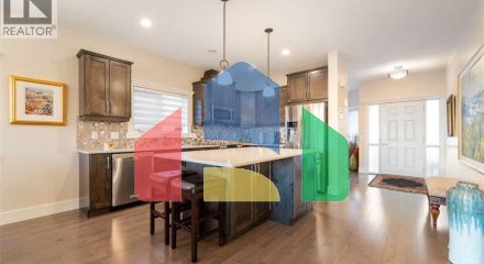 Residential - Single Family Home - Calgary, Canada - Canada