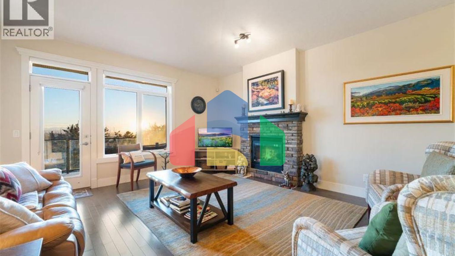 Residential - Single Family Home - Calgary, Canada - Canada