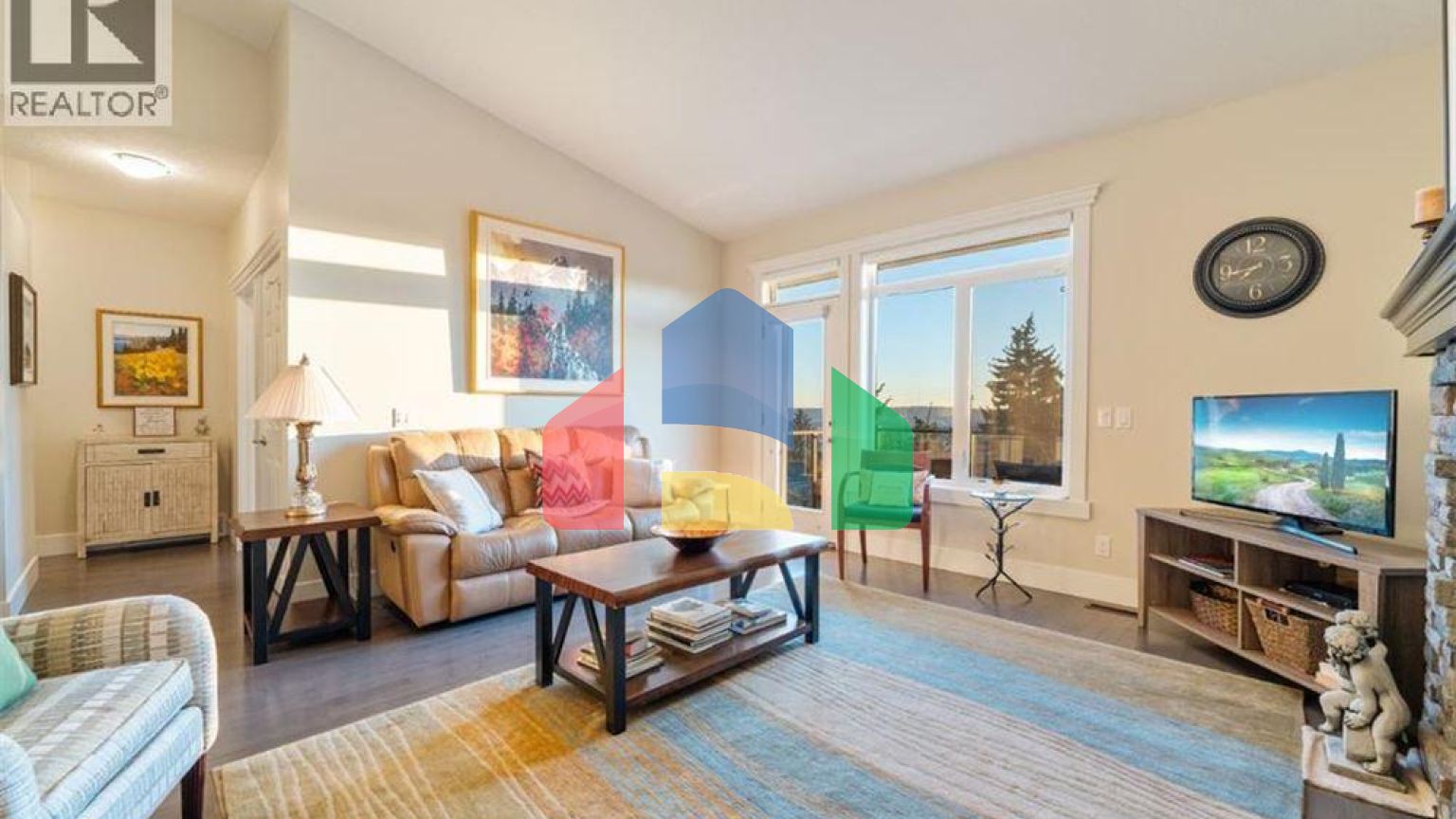 Residential - Single Family Home - Calgary, Canada - Canada