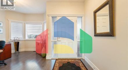 Residential - Single Family Home - Calgary, Canada - Canada